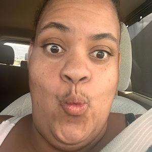 Meet your Posher, Francesca